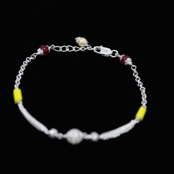 Yellow and maroon beaded chained  bracelet - Picture 2 of 2